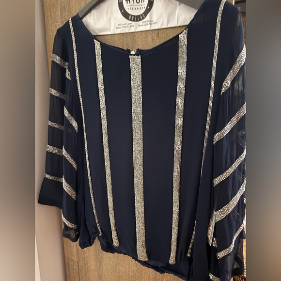 Alice + Olivia Navy 100% Silk Beaded Blouse New With Tags Size L - Picture 7 of 7